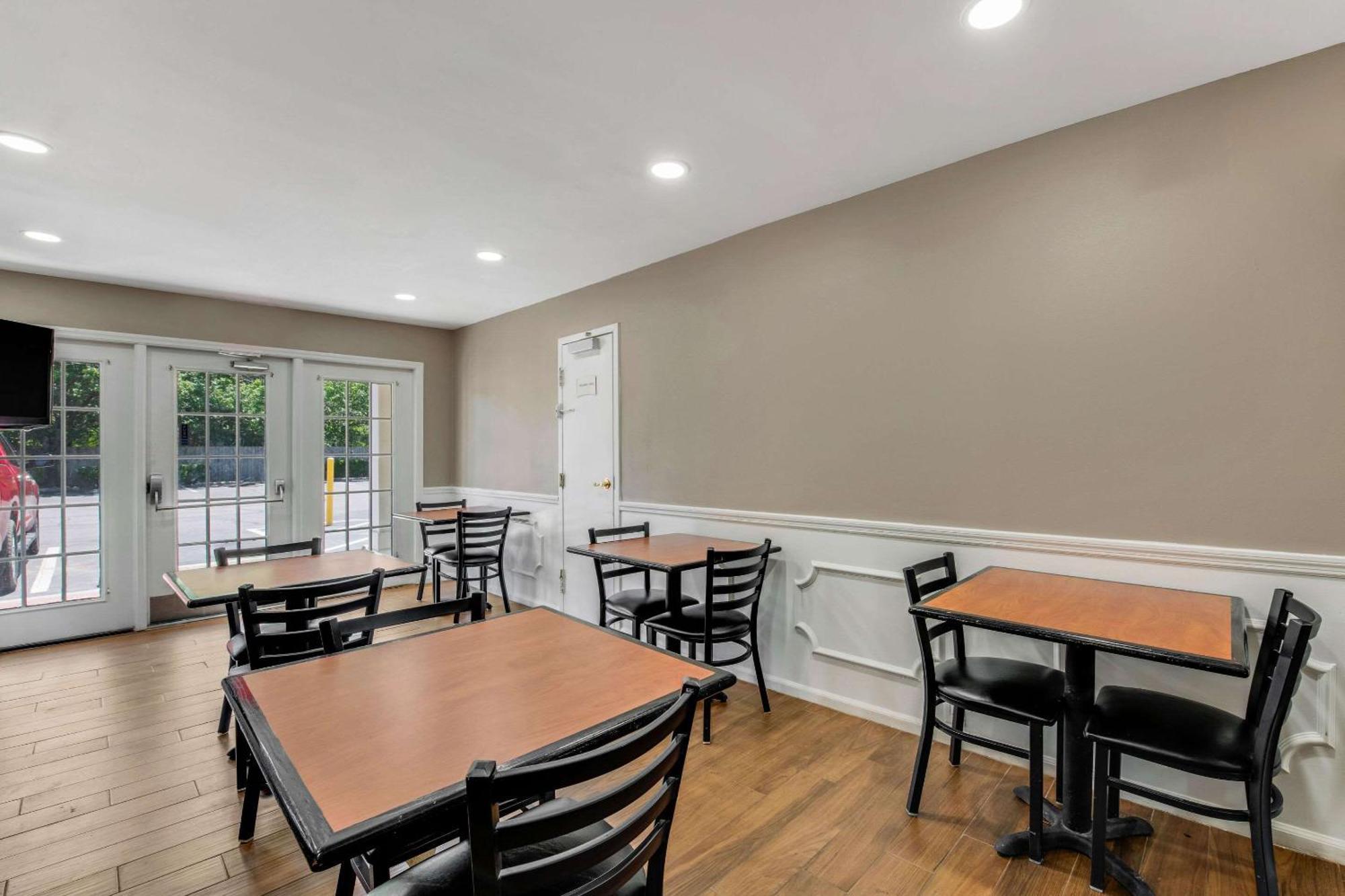 Quality Inn Laurinburg Εξωτερικό φωτογραφία