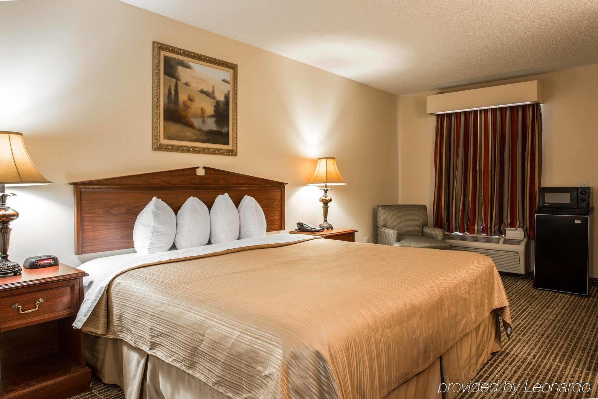 Quality Inn Laurinburg Εξωτερικό φωτογραφία