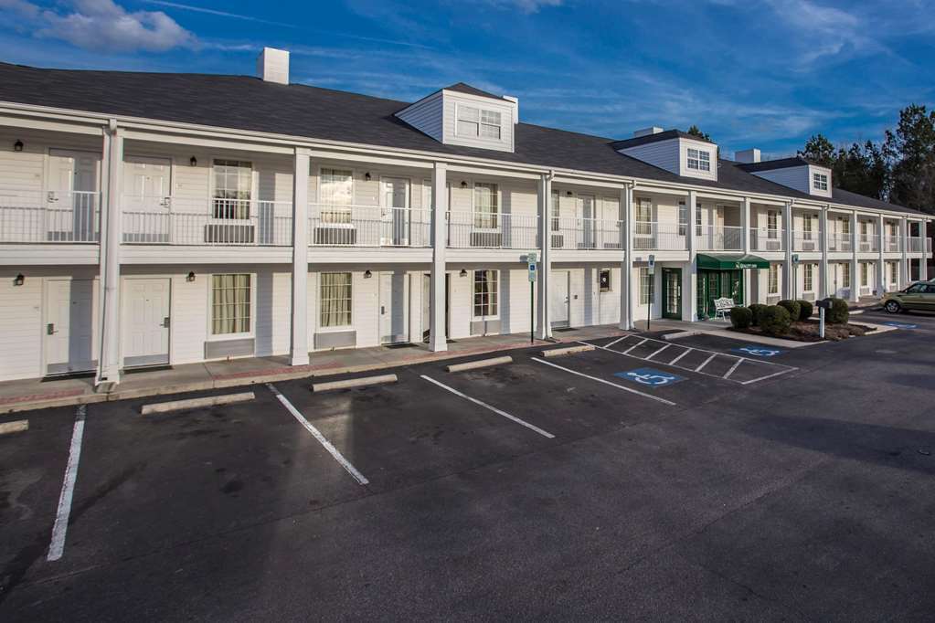 Quality Inn Laurinburg Εξωτερικό φωτογραφία