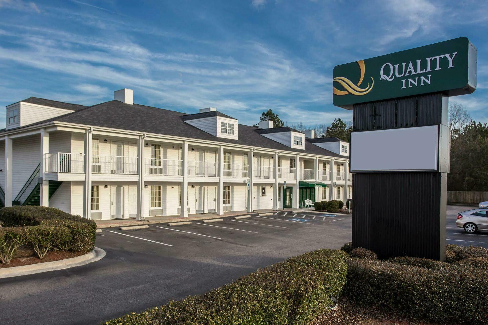 Quality Inn Laurinburg Εξωτερικό φωτογραφία