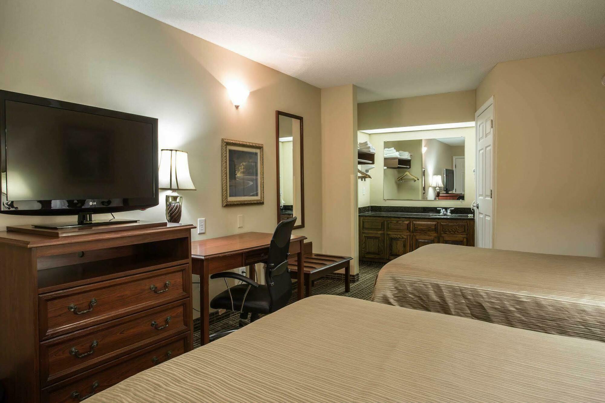 Quality Inn Laurinburg Εξωτερικό φωτογραφία